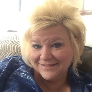 Meet your Posher, Sabrina